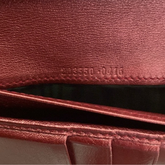 💞EUC Gucci Guccissima Long wallet 💕 - Picture 15 of 17